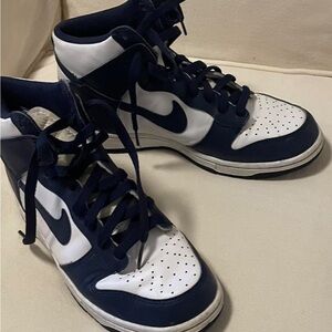 Navy nike dunks 6.5 y